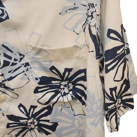 Nautica 100% Silk Men's Size Large Button Front Short Sleeve Shirt Front Pocket - Picture 7 of 8